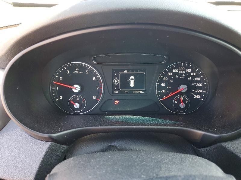 2018 Kia Sorento VIN 5XYPG4A36JG379348 COPART salvage auction — FRONT END, Salvage Title, sold $150 on 2026-07-21 (photo 9)