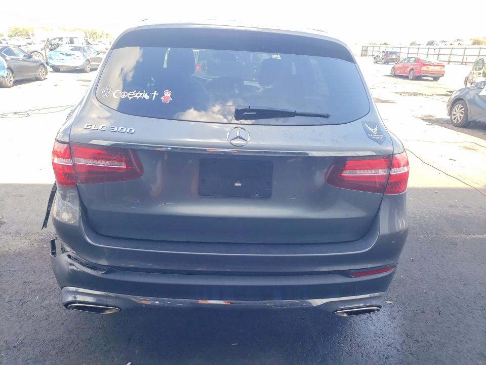 2019 Mercedes-benz Glc VIN WDC0G4JB3KV158948 COPART salvage auction — SIDE, Fl - Cert Of Title Slvg Rebuildable, sold $8,000 on 2026-07-08 (photo 6)