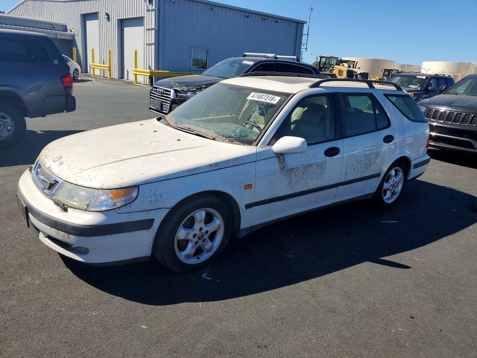 1999 Saab 9-5 VIN YS3ED58E8X3084495 COPART salvage auction — MINOR DENT/SCRATCHES, Ca - Dis/Dlr/Exp App For Dup Clean, sold $200 on 2026-07-20 (photo 1)