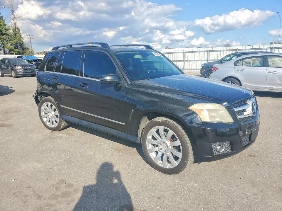 2010 Mercedes-benz Glk-klasse VIN WDCGG8HB5AF300656 COPART salvage auction — REAR END, Id - Salvage Certificate Of Title, sold $950 on 2026-07-07 (photo 4)