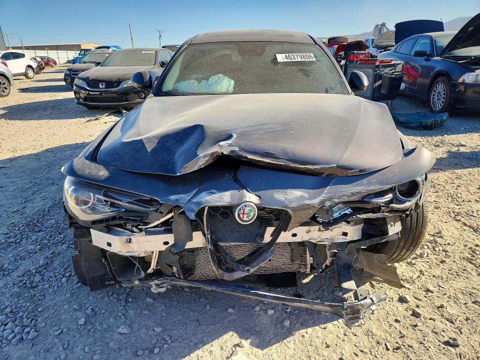 2019 Alfa romeo Giulia VIN ZARFAMBN8K7612888 COPART salvage auction — FRONT END, Salvage Title, sold $350 on 2026-08-21 (photo 5)
