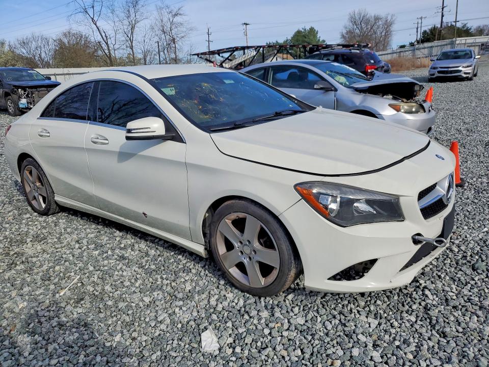 2015 Mercedes-benz Cla-klasse VIN WDDSJ4EB4FN161962 COPART salvage auction — MECHANICAL, Fl - Dealer Only Clean Title, sold $2,900 on 2026-07-29 (photo 4)