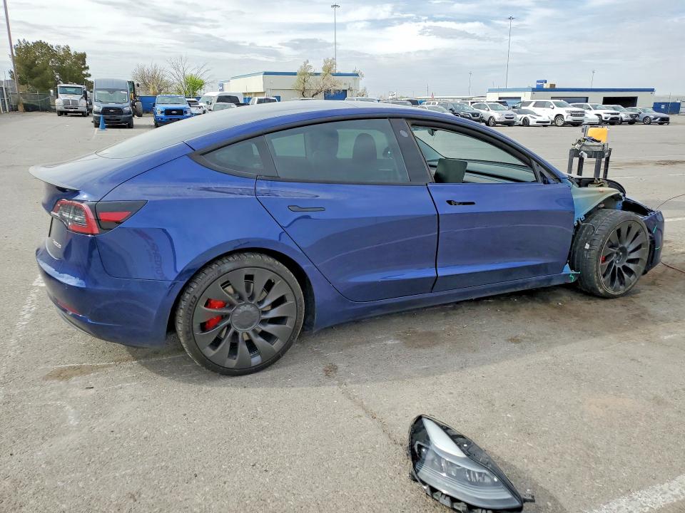 2022 Tesla VIN 5YJ3E1EC3NF359133 COPART salvage auction — FRONT END, Tx - Salvage Vehicle Title, sold $4,750 on 2026-07-10 (photo 3)
