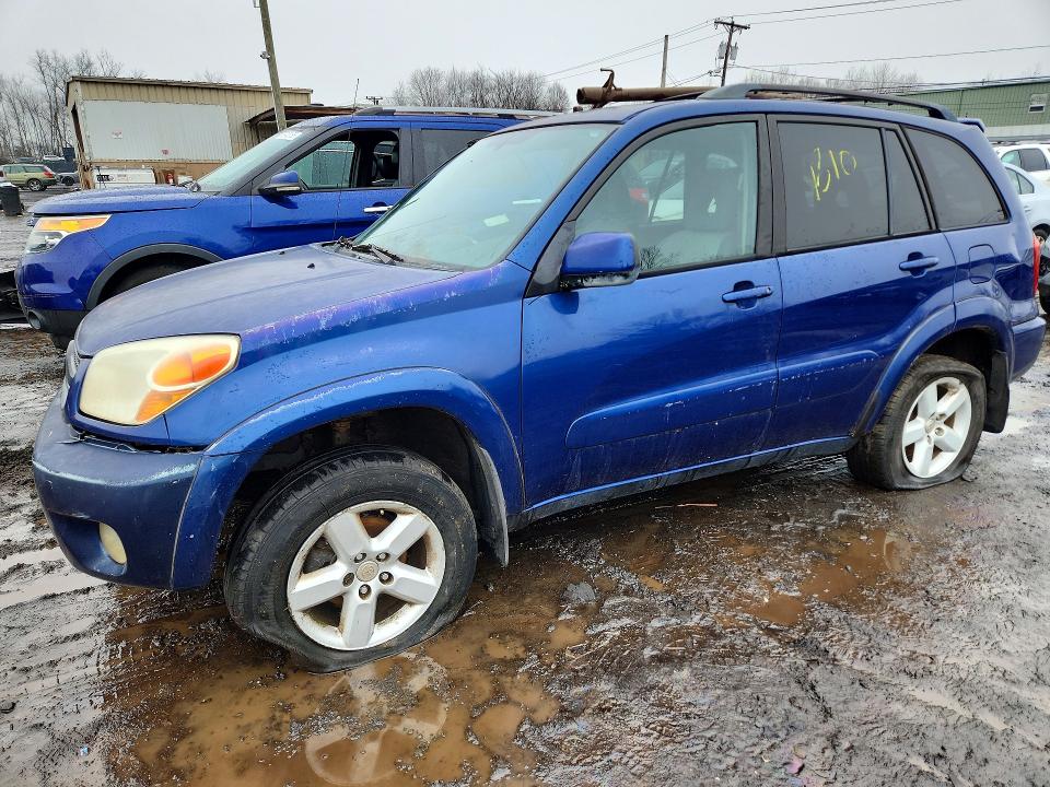 2005 Toyota Rav4 VIN JTEHD20V156032714 COPART salvage auction — MECHANICAL, FL - PARTS ONLY, sold $450 on 2026-07-31 (photo 1)