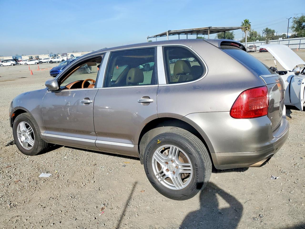 2005 Porsche Cayenne VIN WP1AA29P65LA23168 COPART salvage auction — Front End, CA - SALVAGE CERTIFICATE, sold $300 on 2026-07-10 (photo 2)