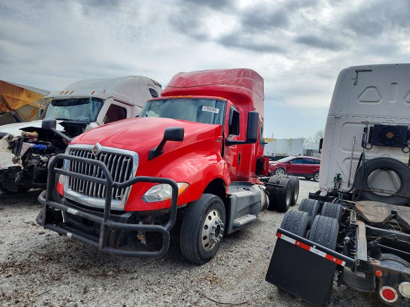 2019 International Lt VIN 3HSDZAPR2KN506254 COPART salvage auction — ALL OVER, IN - CERT OF TITLE-SALVAGE TITLE, sold $8,900 on 2026-08-13 (photo 2)