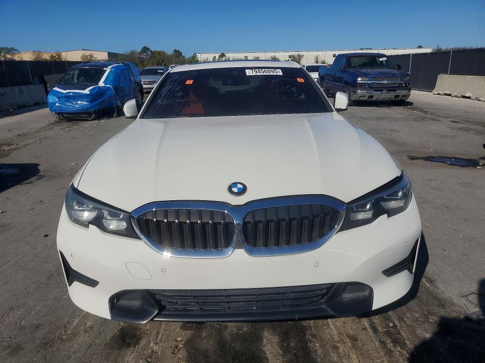 2019 BMW 3 series VIN WBA5R1C50KAK12741 COPART salvage auction — WATER/FLOOD, Fl - Certificate Of Title, sold $7,500 on 2026-07-21 (photo 5)