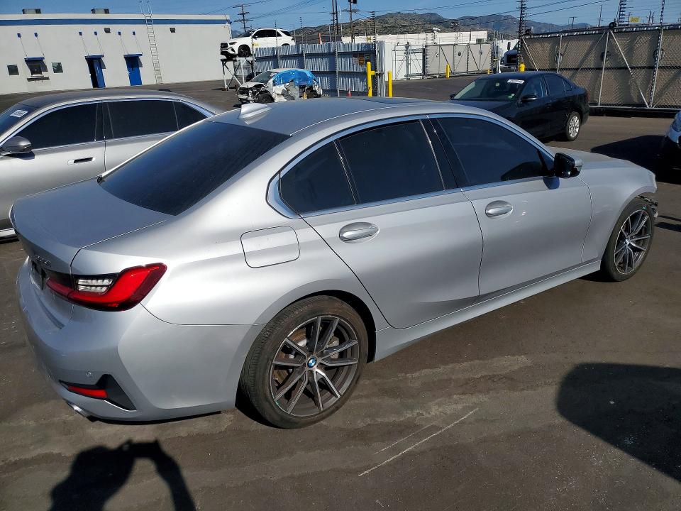 2019 BMW 3er VIN WBA5R1C5XKAK09328 COPART salvage auction — FRONT END, Ca - Salvage Certificate, sold $5,000 on 2026-07-20 (photo 3)