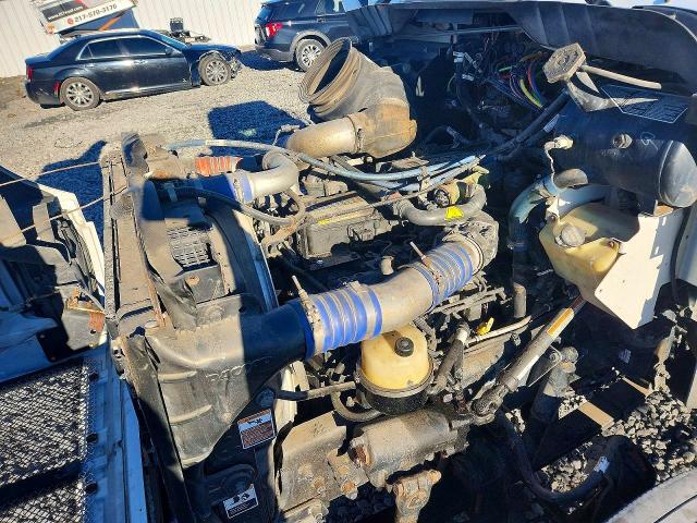 2017 Kenw Constructi VIN 2XKHAJ8X2HM160486 COPART salvage auction — MECHANICAL, NE - CERTIFICATE OF TITLE, sold $5,900 on 2026-09-03 (photo 9)