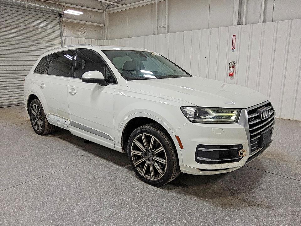 2017 Audi Q7 VIN WA1LHAF70HD044594 COPART salvage auction — MECHANICAL, AZ - CERTIFICATE OF TITLE, sold $1,750 on 2026-07-02 (photo 4)
