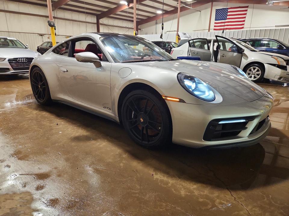 2023 Porsche 911 VIN WP0AB2A95PS221342 COPART salvage auction — WATER/FLOOD, PA - CERT OF SALVAGE-W=FLOOD VEH, sold $116,000 on 2026-08-18 (photo 4)