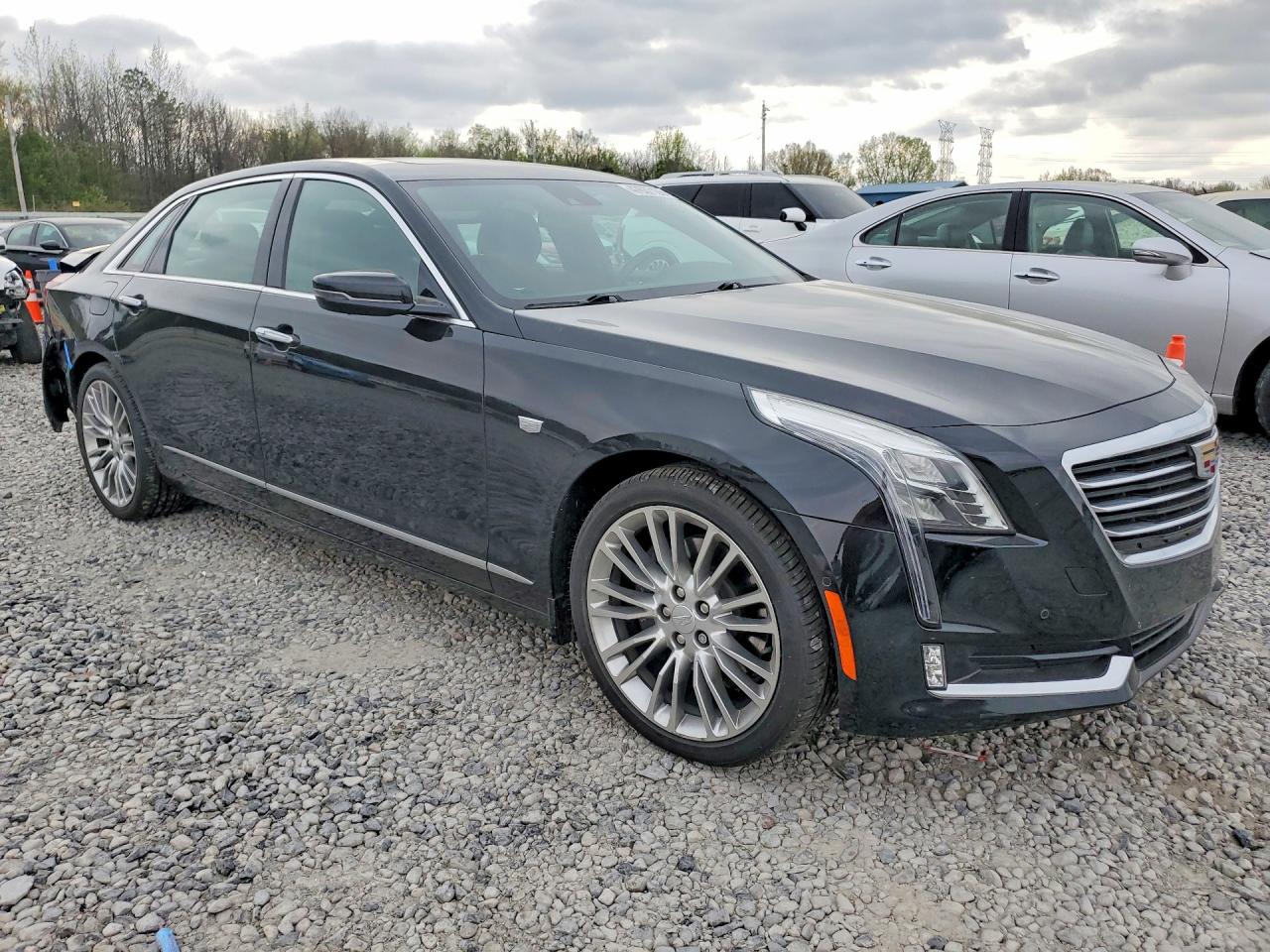 2018 Cadillac CT6 VIN 1G6KG5RS1JU138715 COPART salvage auction — Rear End, TN - SALVAGE CERTIFICATE, sold $8,900 on 2026-06-23 (photo 4)