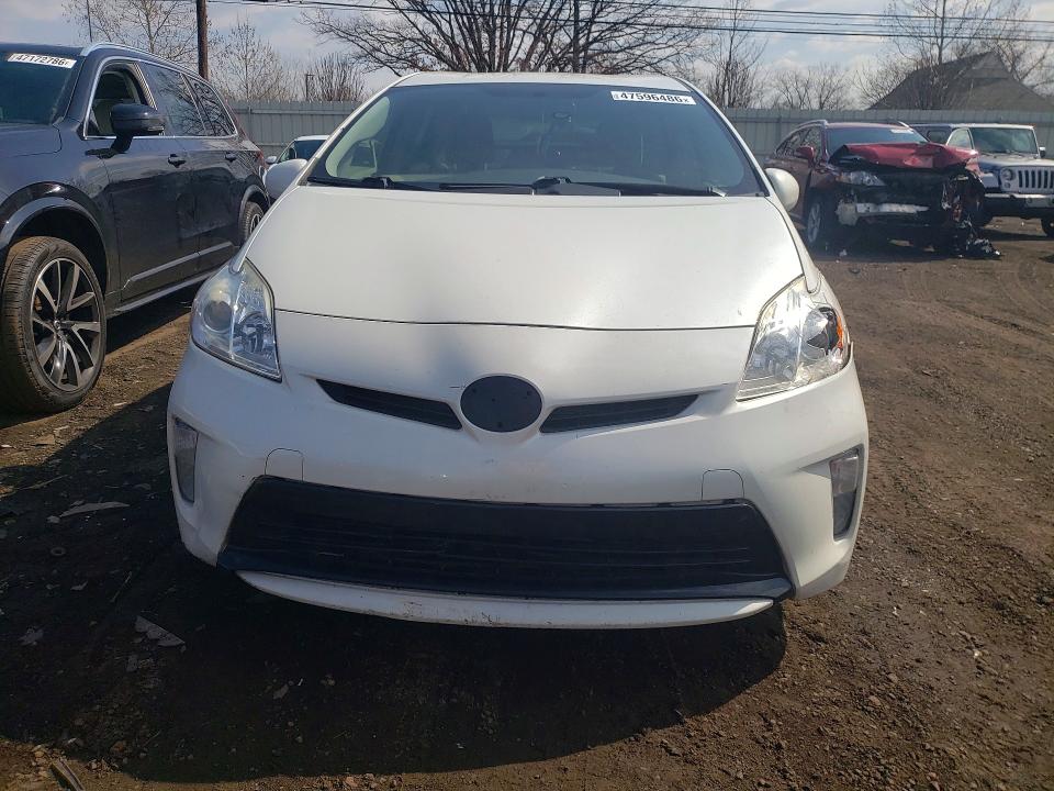 2015 Toyota Prius VIN JTDKN3DU2F0436396 COPART salvage auction — FRONT END, Fl - Certificate Of Title, sold $2,900 on 2026-07-31 (photo 5)