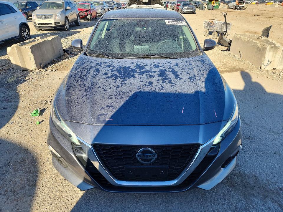 2021 Nissan VIN 1N4BL4DV3MN367227 COPART salvage auction — REAR END, Ks - Cert Of Title-Salvage, sold $150 on 2026-06-30 (photo 5)