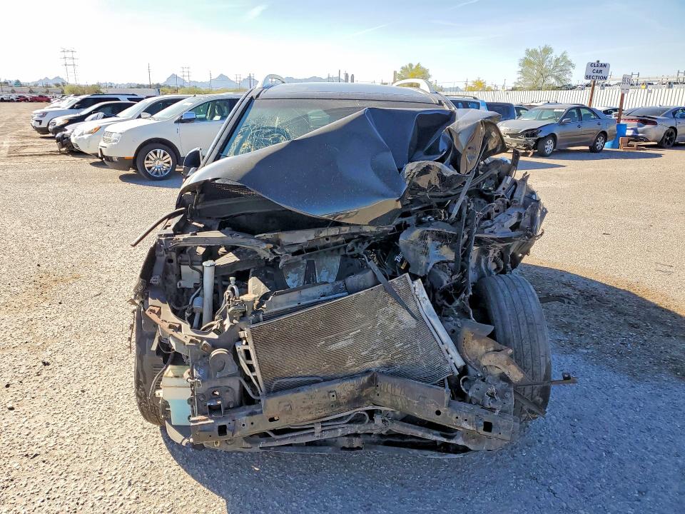 2012 Kia Sorento VIN 5XYKUDA28CG191654 COPART salvage auction — FRONT END, AZ - CERT OF TITLE - SALVAGE, sold $400 on 2026-07-24 (photo 5)