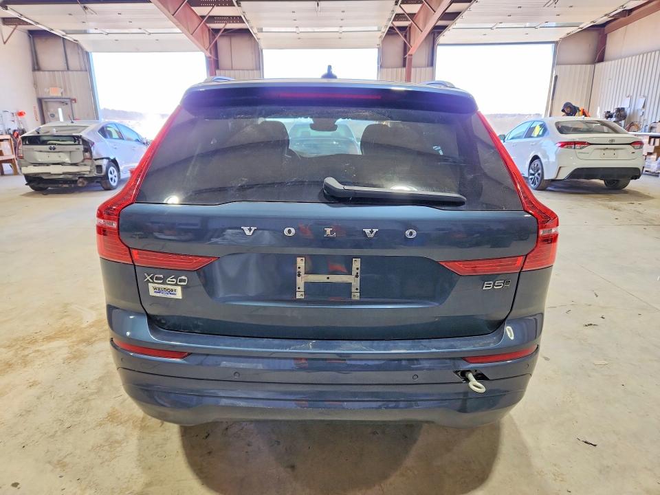 2023 Volvo Xc60 VIN YV4L12RK1P1374516 COPART salvage auction — FRONT END, Md - Cert Of Salvage > 75% Damage, sold $2,200 on 2026-08-07 (photo 6)
