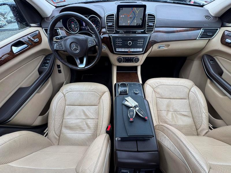2018 Mercedes-benz Gls-class VIN 4JGDF7DE1JB117151 COPART salvage auction — Normal Wear, MT - CERTIFICATE OF TITLE (P), sold $10,700 on 2026-04-17 (photo 9)