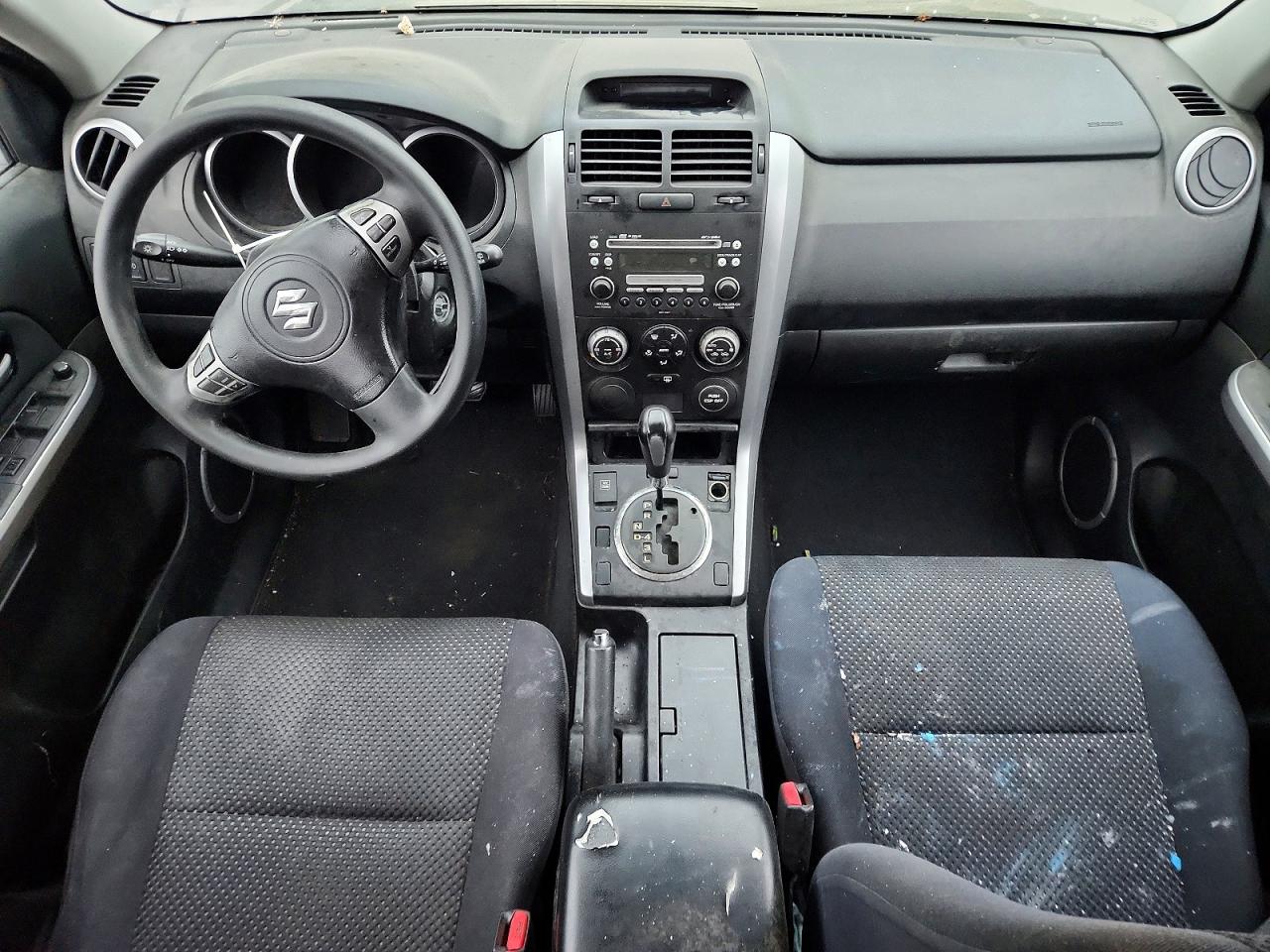2007 Suzuki Grand Vitara VIN JS3TE944574202370 COPART salvage auction — Front End, TX - CERTIFICATE OF TITLE, sold $1,250 on 2026-07-09 (photo 8)