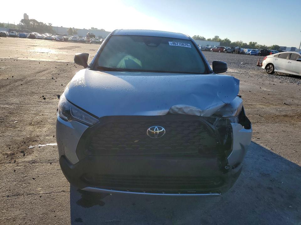 2025 Toyota Corolla cross VIN 7MUAAAAG2SV143508 COPART salvage auction — FRONT END, Fl - Cert Of Title Slvg Rebuildable, sold $7,100 on 2026-07-06 (photo 5)