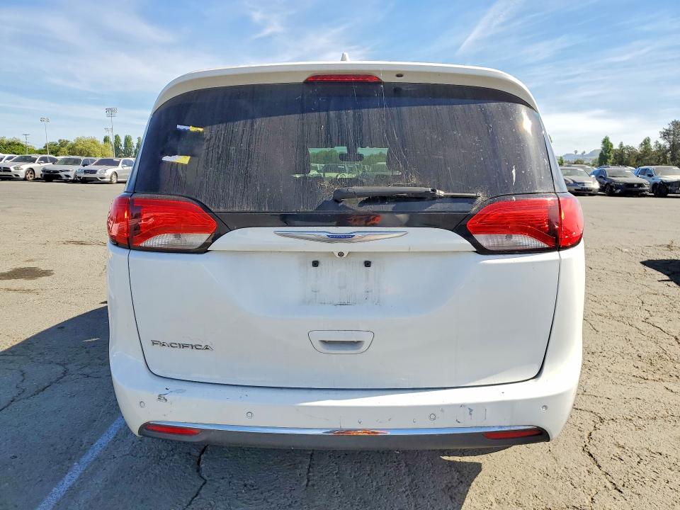 2018 Chrysler Pacifica VIN 2C4RC1BG7JR154145 COPART salvage auction — FRONT END, CA - SALVAGE CERTIFICATE, sold $1,750 on 2026-07-02 (photo 6)