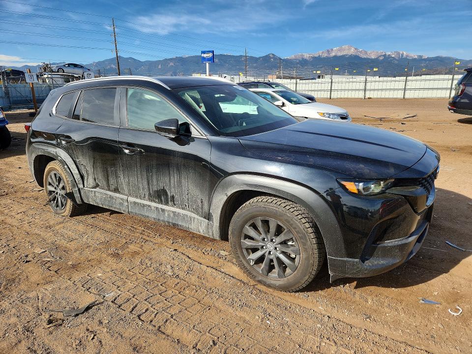 2024 Mazda Cx-50 VIN 7MMVABBM6RN231113 COPART salvage auction — SIDE, Co - Salvage Title, sold $11,500 on 2026-07-08 (photo 4)