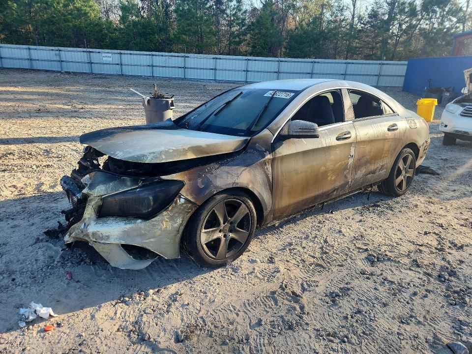 2015 Mercedes-benz Cla-class VIN WDDSJ4GB6FN178310 COPART salvage auction — BURN, FL - CERT OF TITLE SLVG REBUILDABLE, sold $20 on 2026-08-14 (photo 1)