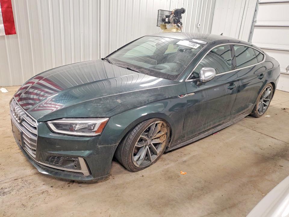 2018 Audi Rs5 VIN WAUC4CF52JA063244 — COPART salvage auction photo
