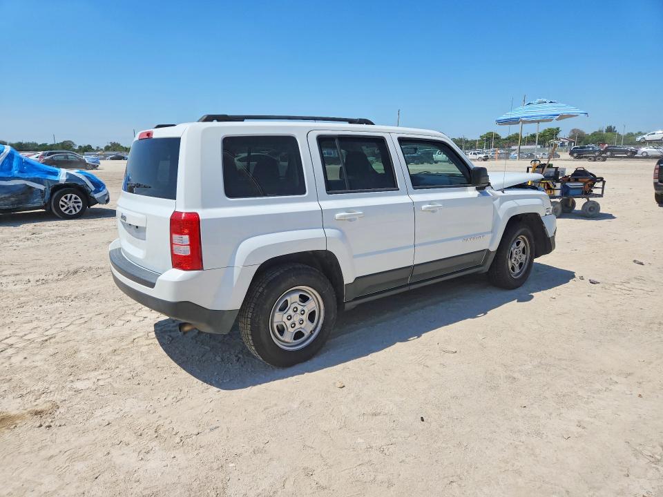 2015 Jeep Liberty (patriot) VIN 1C4NJPBA2FD281415 COPART salvage auction — FRONT END, Fl - Cert Of Title Slvg Rebuildable, sold $550 on 2026-07-09 (photo 3)