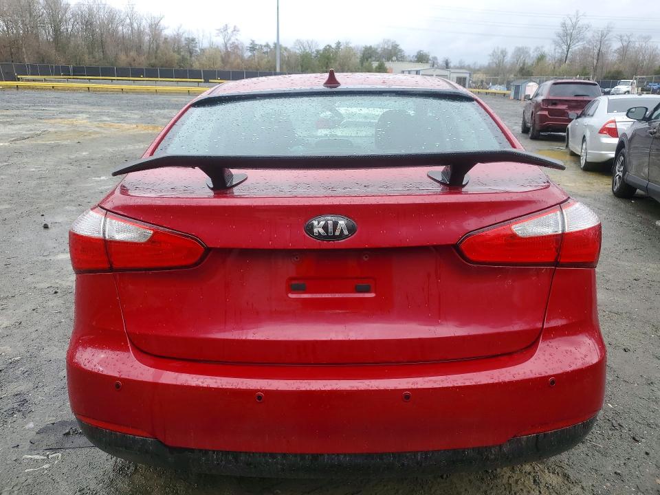 2016 Kia Forte VIN KNAFK4A69G5609290 COPART salvage auction — SIDE, Md - Cert Of Salvage < 75% Damage, sold $525 on 2026-07-28 (photo 6)
