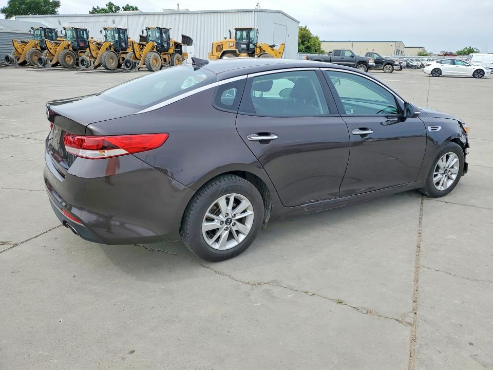 2018 Kia Optima VIN KNAGT4L30J5238841 COPART salvage auction — FRONT END, CA, sold $2,250 on 2026-08-31 (photo 3)