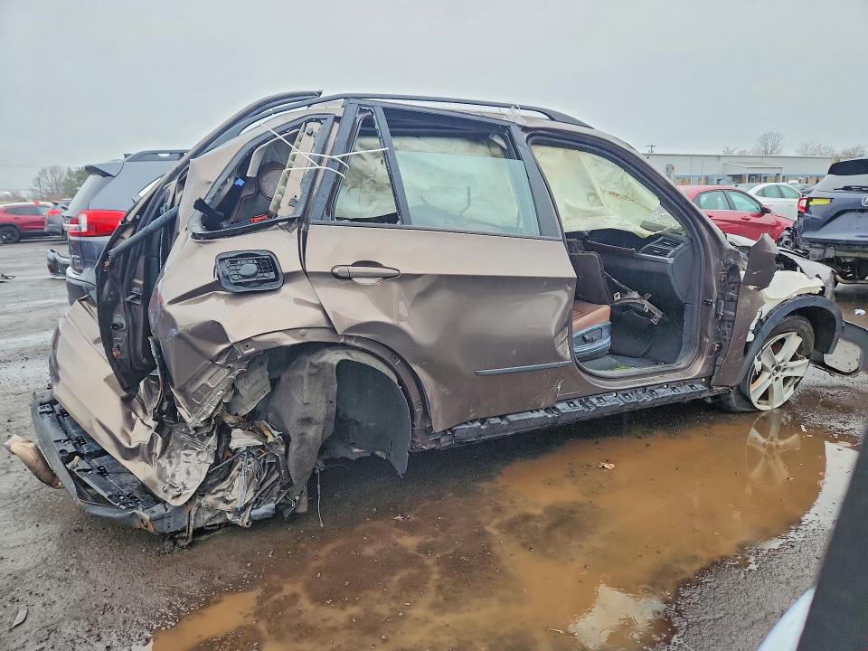 2013 BMW X5 VIN 5UXZV4C58D0B14262 COPART salvage auction — ROLLOVER, Ri - Salvage Certificate Of Title, sold $550 on 2026-07-24 (photo 3)