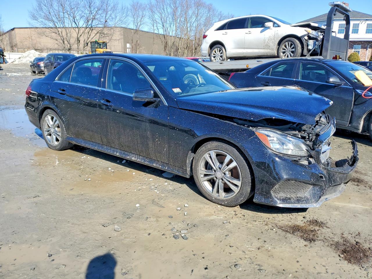 2016 Mercedes Benz E VIN WDDHF8JB3GB280971 COPART salvage auction — Front End, MA - CERT OF TITLE-RECONSTRCTD COLL, sold $1,100 on 2026-07-01 (photo 4)