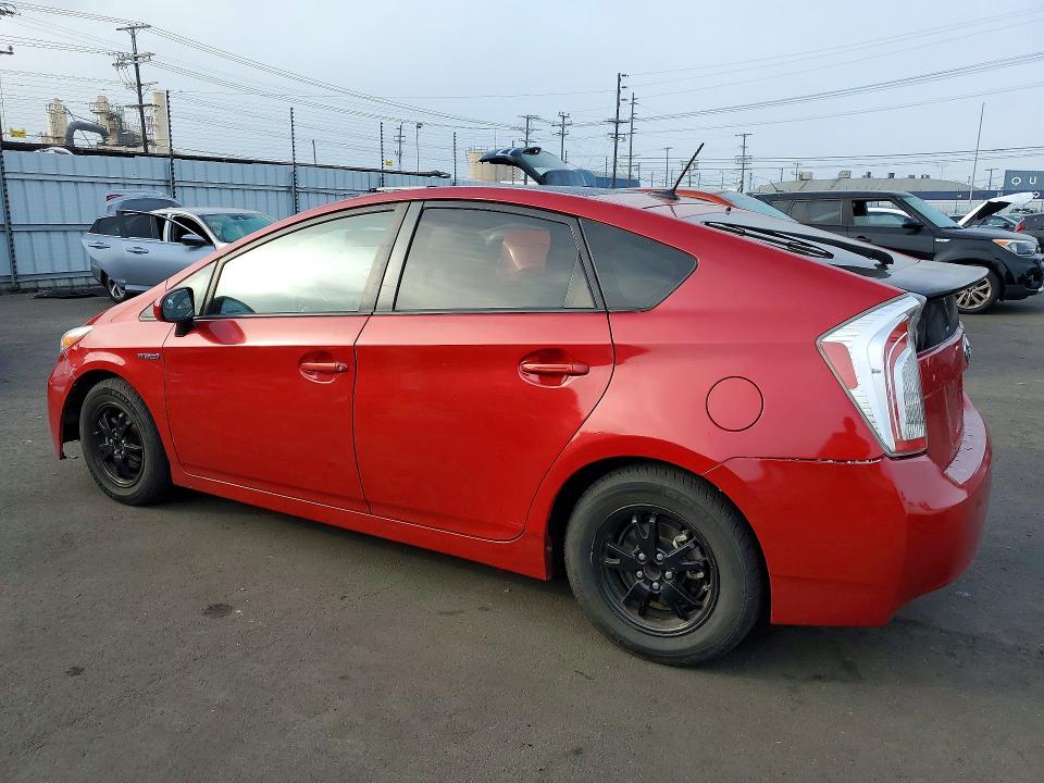 2015 Toyota Prius VIN JTDKN3DU7F1912992 COPART salvage auction — DAMAGE HISTORY, Ca - Cert Of Title-Salvaged, sold $2,700 on 2026-07-08 (photo 2)