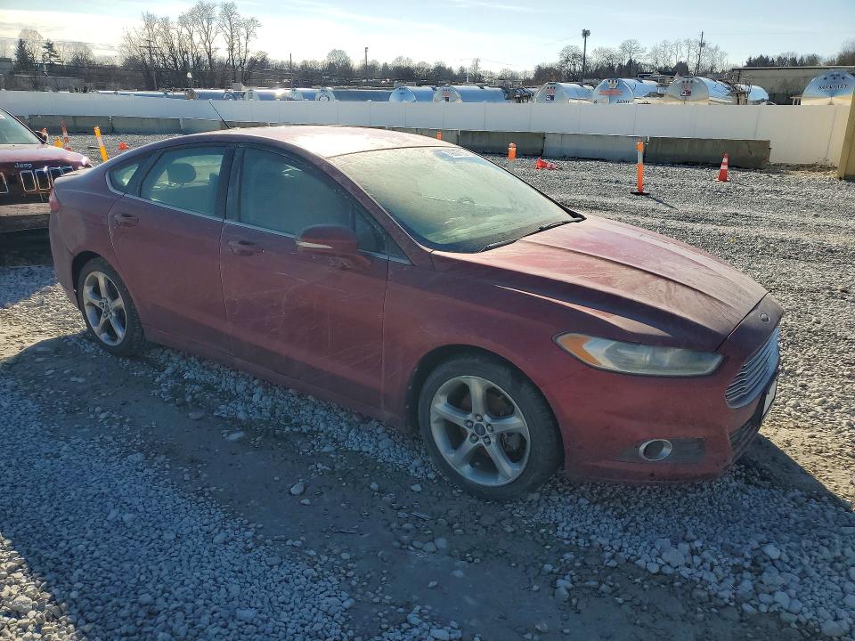 2013 Ford Fusion VIN 3FA6P0HR9DR119766 COPART salvage auction — MINOR DENT/SCRATCHES, Ut - Certificate Of Title (P), sold $225 on 2026-07-02 (photo 4)