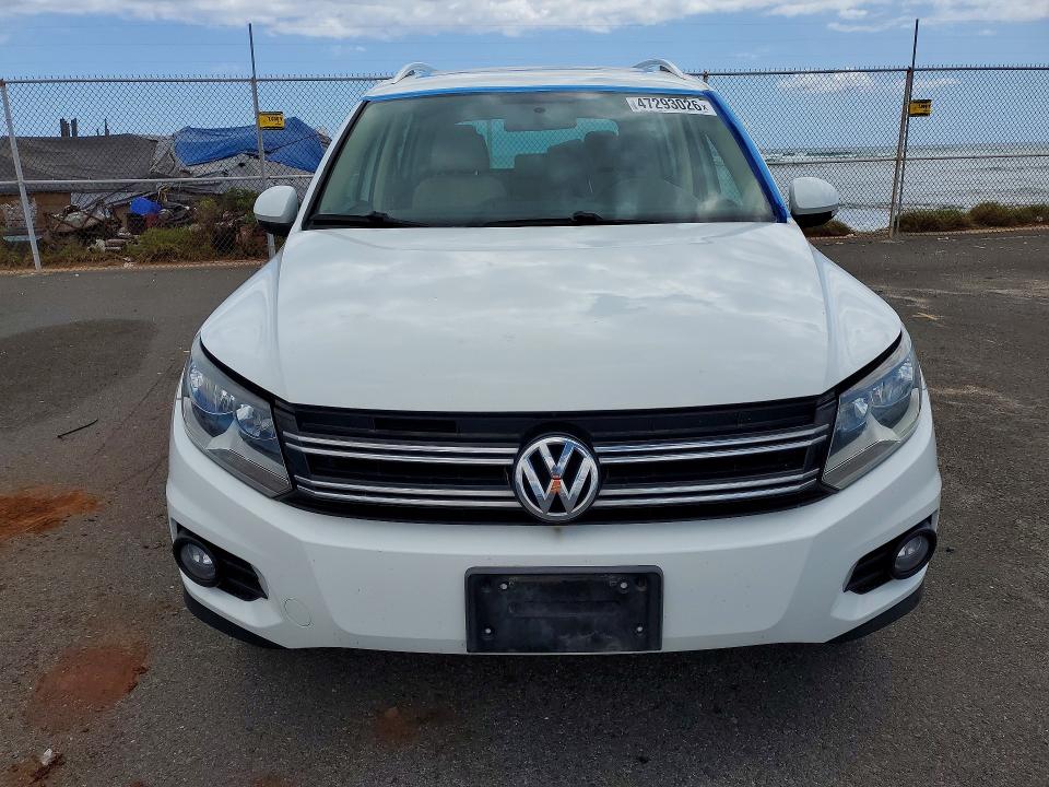 2014 Volkswagen Tiguan VIN WVGAV3AX0EW600150 COPART salvage auction — WATER/FLOOD, Hi - Certificate Of Salvage, sold $2 on 2026-08-10 (photo 5)