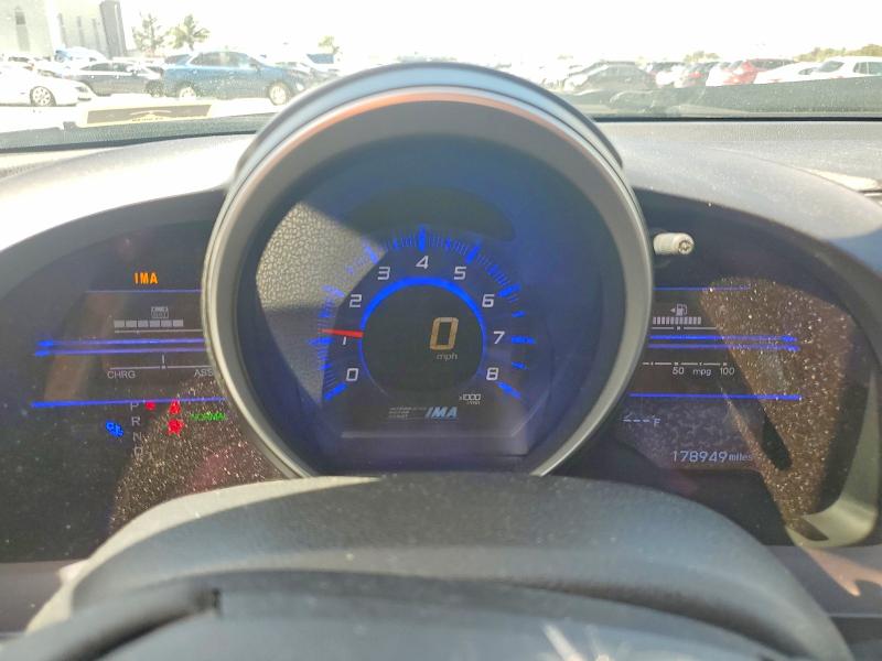 2011 Honda Cr-z VIN JHMZF1D65BS002617 COPART salvage auction — FRONT END, FL - CERT OF TITLE SLVG REBUILDABLE, sold $275 on 2026-07-31 (photo 9)