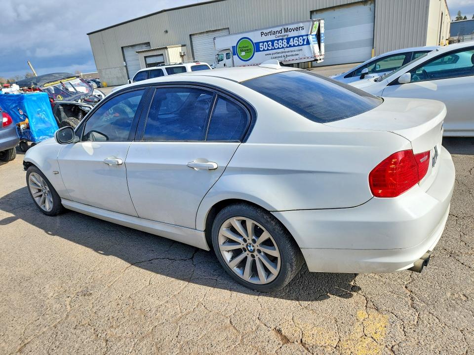 2010 BMW 3 series VIN WBAPH7C52AA175897 COPART salvage auction — FRONT END, Or - Cert Of Title-Reconstructed, sold $800 on 2026-07-27 (photo 2)
