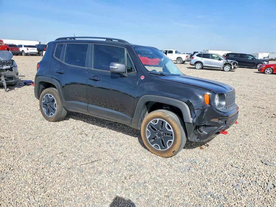 2017 Jeep Renegade VIN ZACCJBCB7HPF93252 COPART salvage auction — FRONT END, Tx - Salvage Vehicle Title, sold $100 on 2026-07-07 (photo 4)