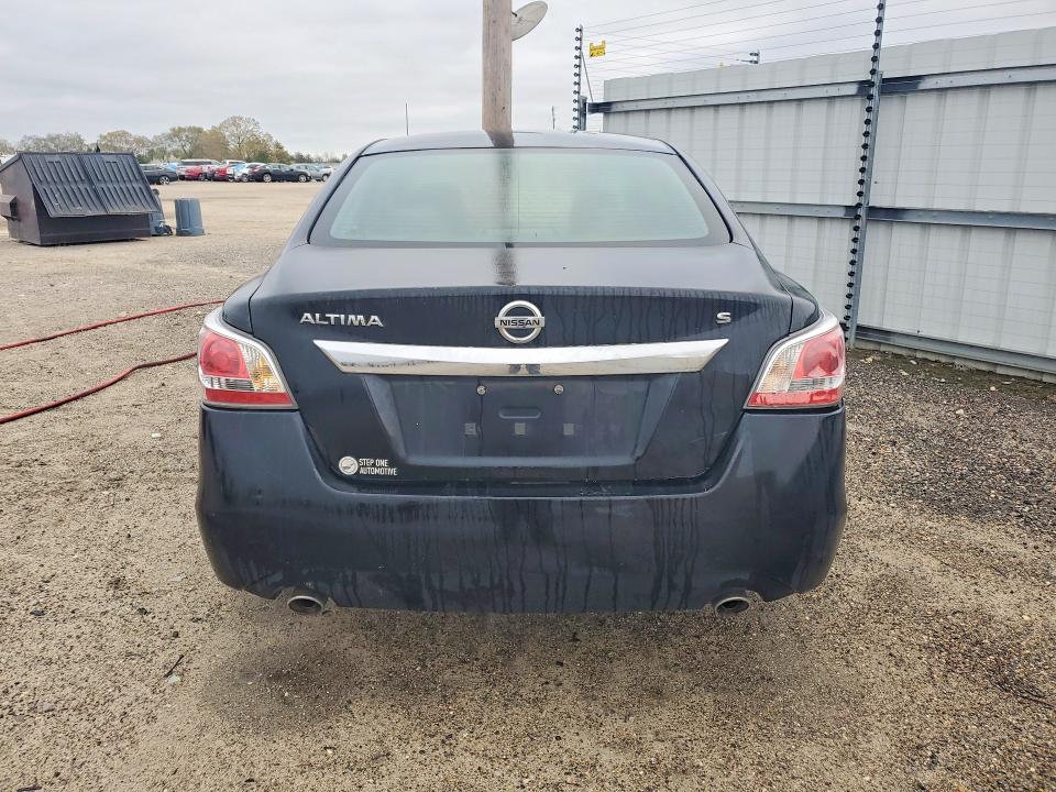2015 Nissan Altima VIN 1N4AL3AP4FC472241 COPART salvage auction — FRONT END, AL - CERT OF TITLE-SALVAGE TITLE, sold $925 on 2026-07-02 (photo 6)