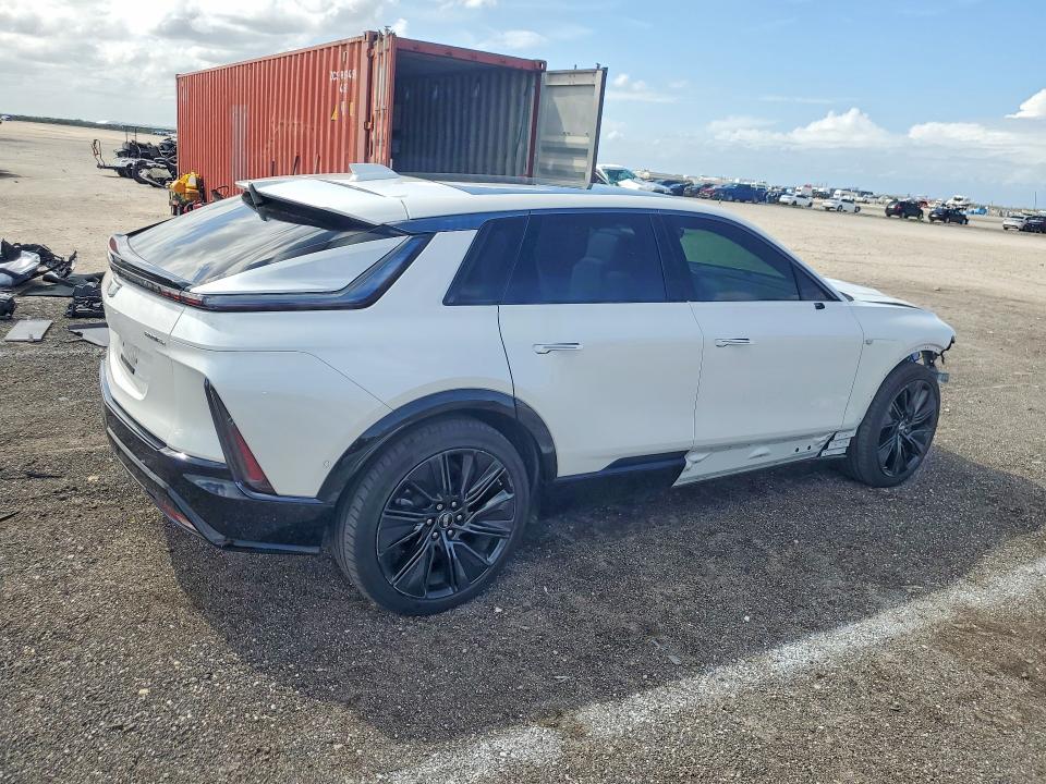 2024 Cadillac Lyriq VIN 1GYKPWRL3RZ141944 COPART salvage auction — FRONT END, Fl - Cert Of Title Slvg Rebuildable, sold $18,900 on 2026-07-06 (photo 3)