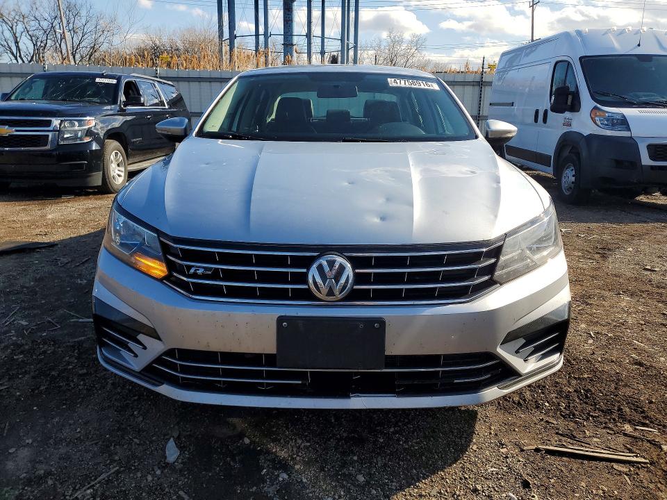 2018 Volkswagen VIN 1VWAA7A32JC027989 COPART salvage auction — HAIL, Il - Salvage Certificate, sold $1,400 on 2026-07-03 (photo 5)
