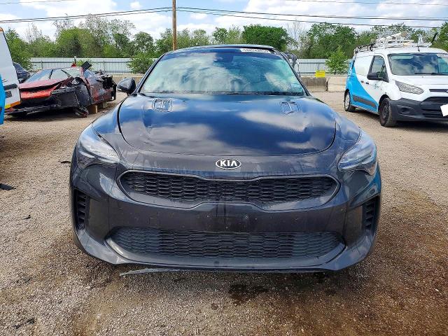 2019 Kia Stinger VIN KNAE15LA0K6063682 COPART salvage auction — SIDE, Tx - Salvage Vehicle Title, sold $2,300 on 2026-07-06 (photo 5)