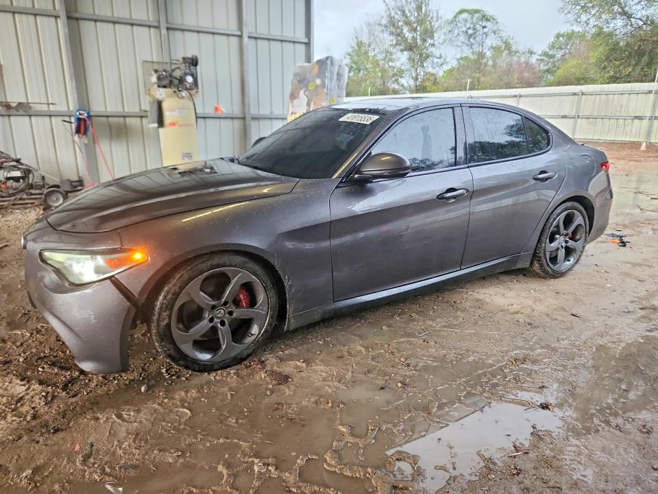 2018 Alfa romeo Giulia VIN ZARFAEBN4J7573186 COPART salvage auction — FRONT END, Tx - Salvage Vehicle Title, sold $5,200 on 2026-07-31 (photo 1)