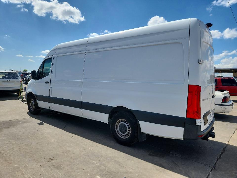 2020 Mercedes-benz Sprinter VIN W1W4ECHY2LT039419 COPART salvage auction — REAR END, Tx - Certificate Of Title (P), sold $16,900 on 2026-07-09 (photo 2)