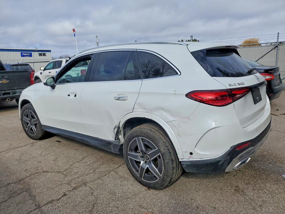 2024 Mercedes-benz Glc VIN W1NKM4HB5RF177737 COPART salvage auction — REAR END, Salvage Title, sold $4,450 on 2026-07-28 (photo 2)