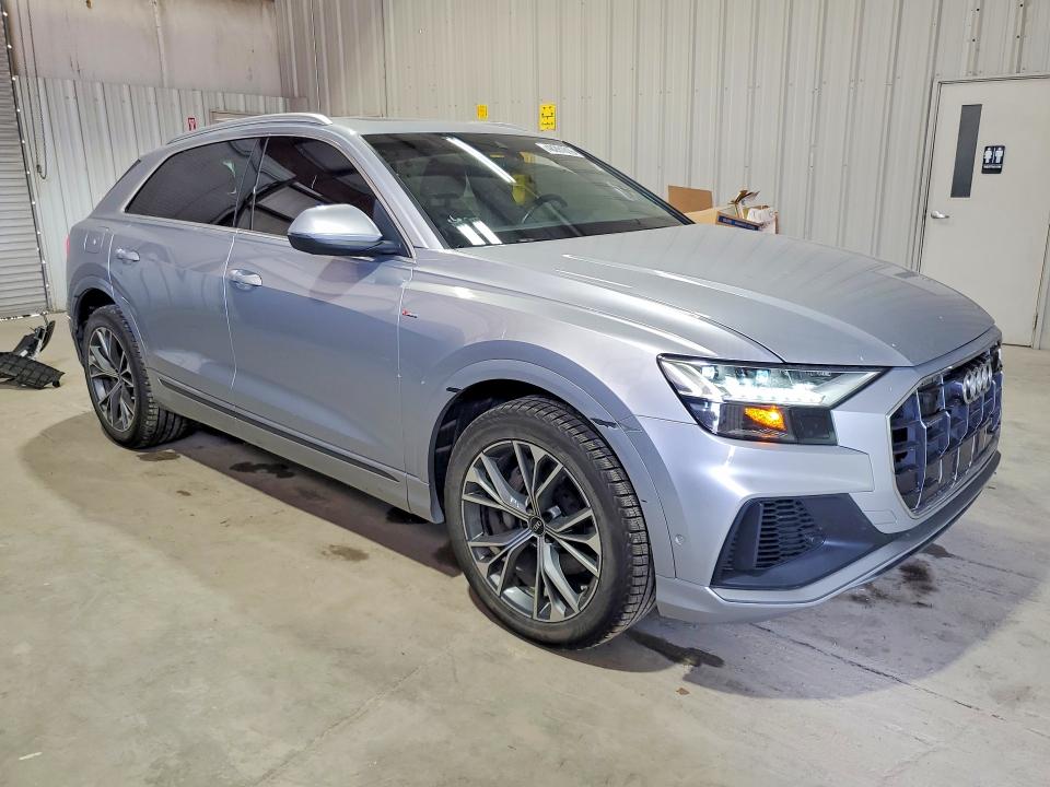 2021 Audi Q8 VIN WA1EVAF10MD021050 COPART salvage auction — MINOR DENT/SCRATCHES, Wv - Dealer Only Clean Title (P), sold $23,000 on 2026-07-07 (photo 4)