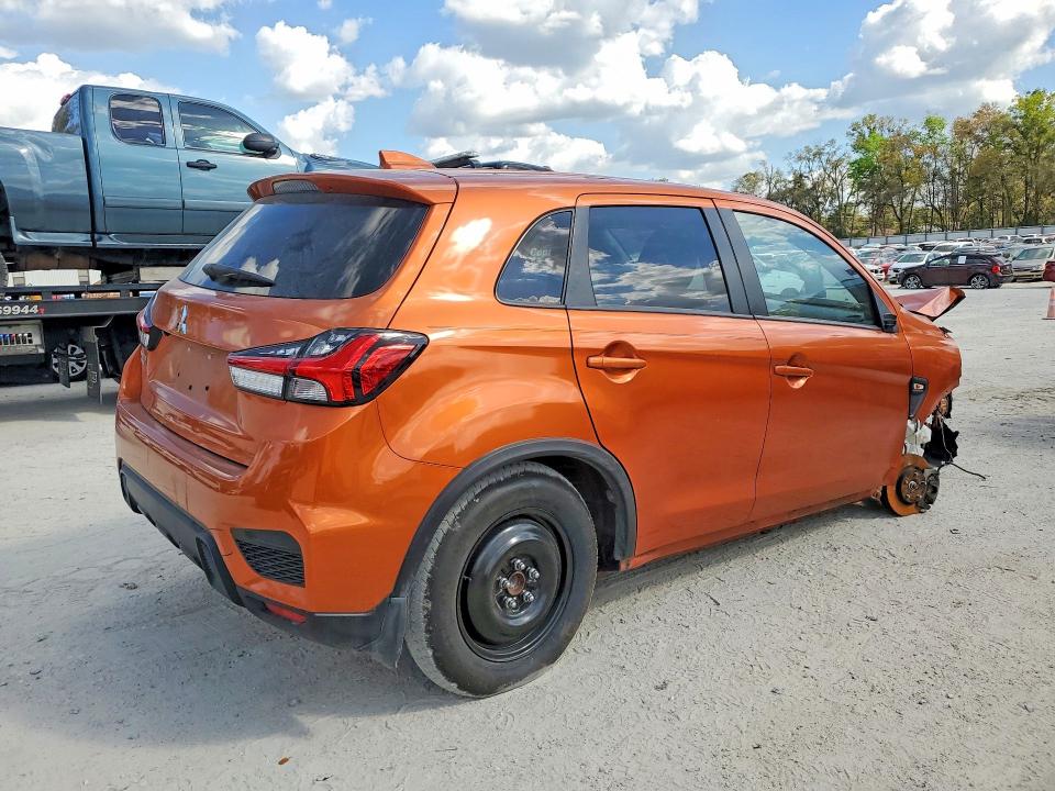 2022 Mitsubishi Outlander VIN JA4APUAU5NU003222 COPART salvage auction — FRONT END, Fl - Cert Of Title Slvg Rebuildable, sold $2,300 on 2026-07-20 (photo 3)