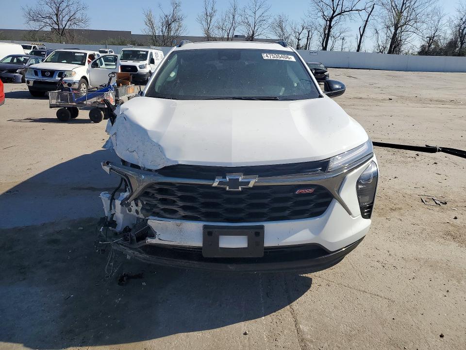 2025 Chevrolet Trax VIN KL77LJEP2SC198760 COPART salvage auction — FRONT END, Mo - Salvage Certificate Of Title, sold $3,350 on 2026-07-28 (photo 5)