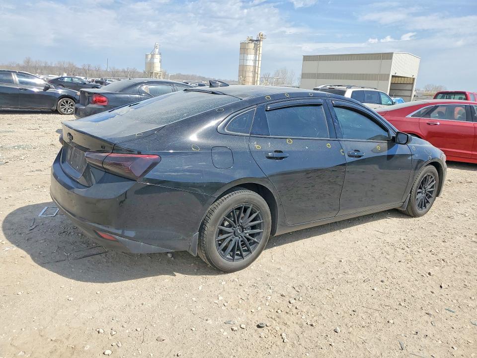 2019 Chevrolet Malibu VIN 1G1ZD5ST6KF209655 COPART salvage auction — HAIL, Mo - Salvage Certificate Of Title, sold $2,100 on 2026-07-09 (photo 3)