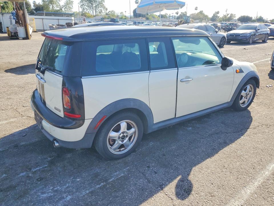 2008 Mini Cooper clubman VIN WMWML33588TN66271 COPART salvage auction — FRONT END, Ca - Dis/Dlr/Exp App For Dup Clean, sold $300 on 2026-07-31 (photo 3)